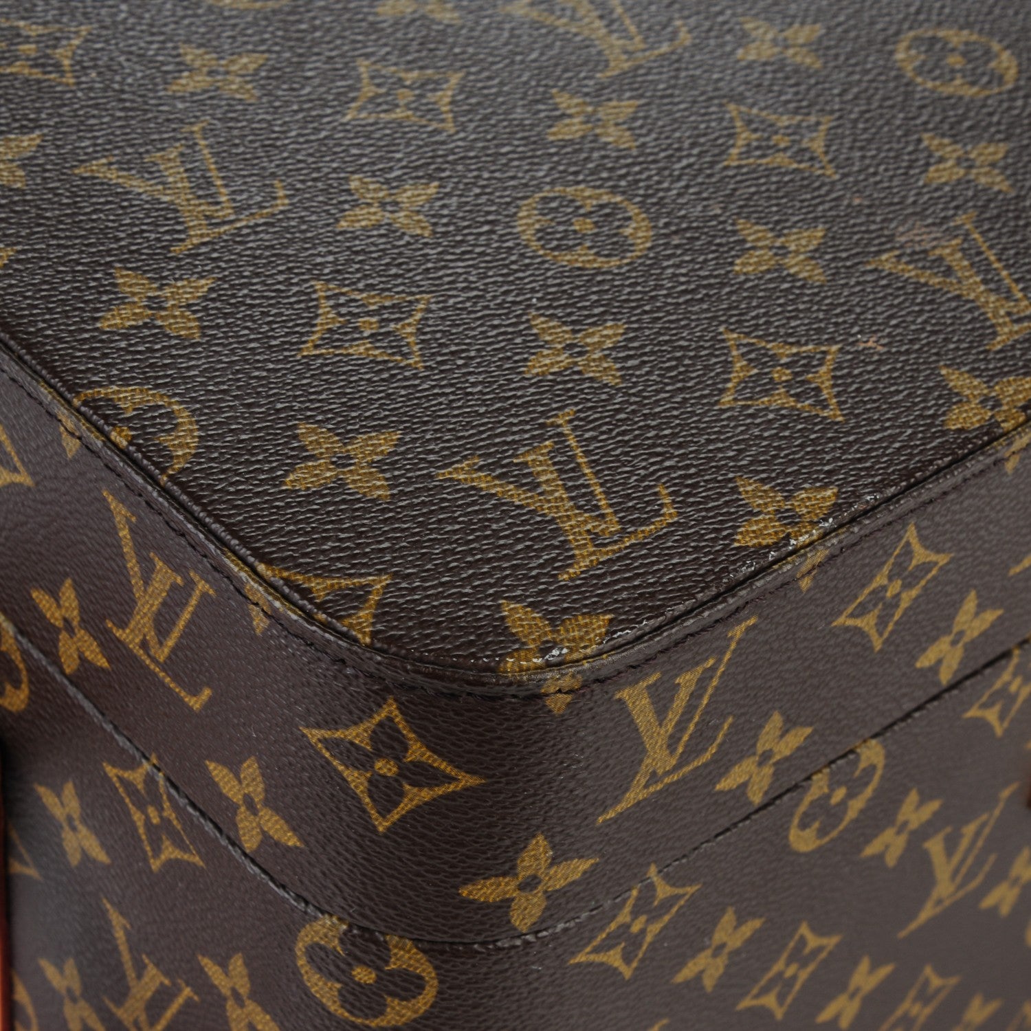 Louis Vuitton Monogram Beauty Train Case 12 of 12