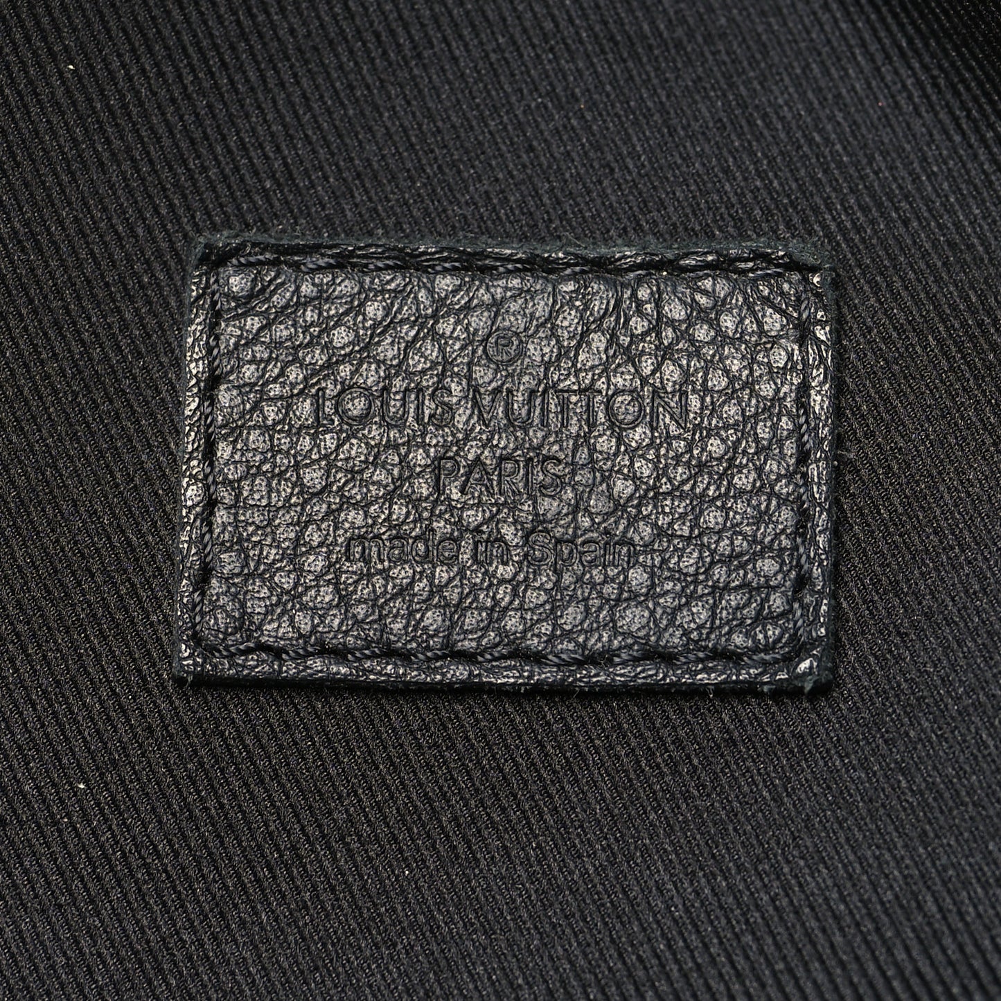 Calfskin Monogram Shadow Discovery Bumbag Black