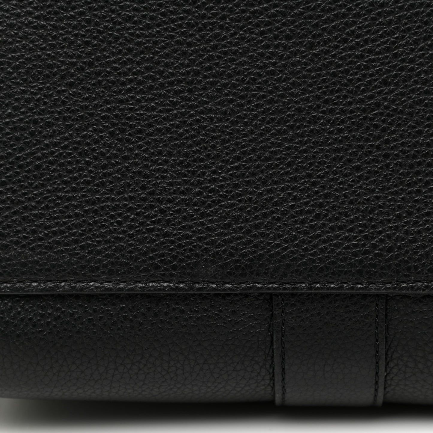 Small Classic Grain Bayswater Black