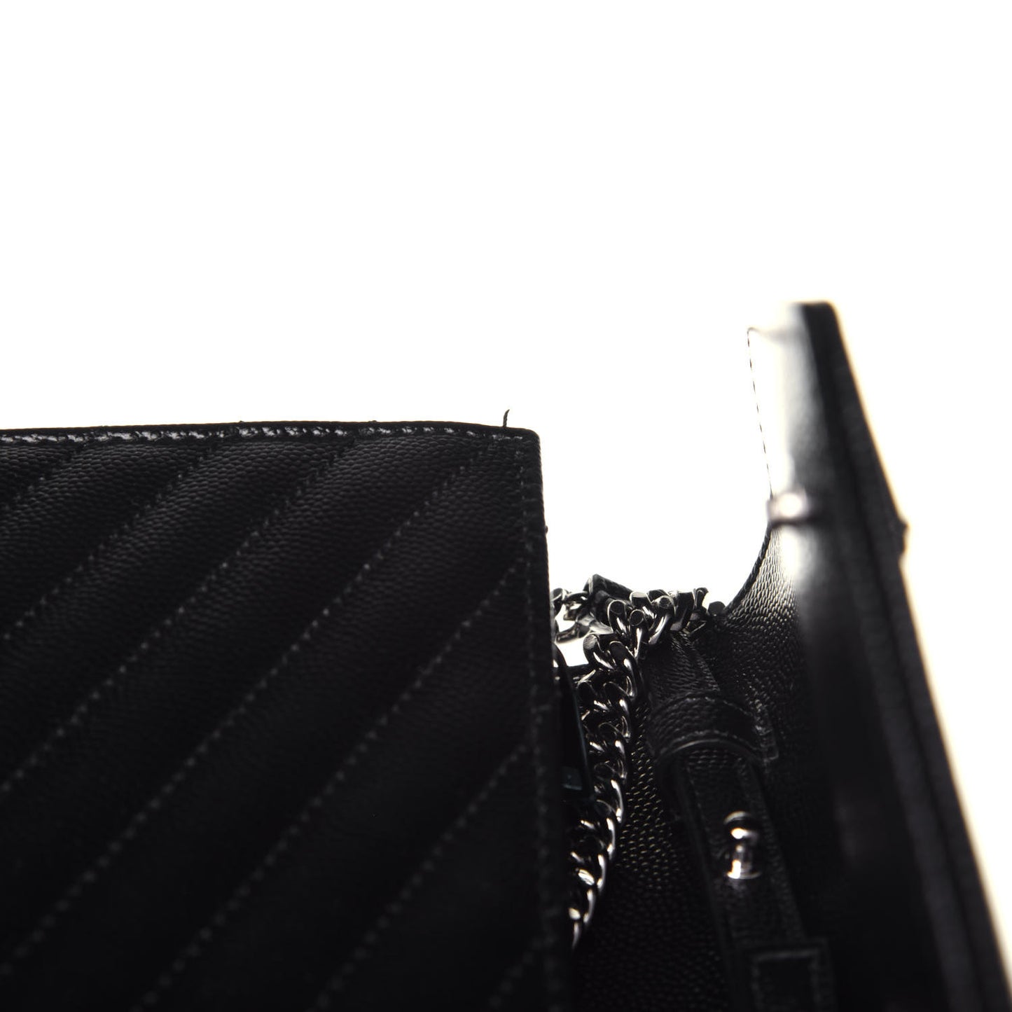 Grain De Poudre Matelasse Chevron Monogram Chain Wallet Black