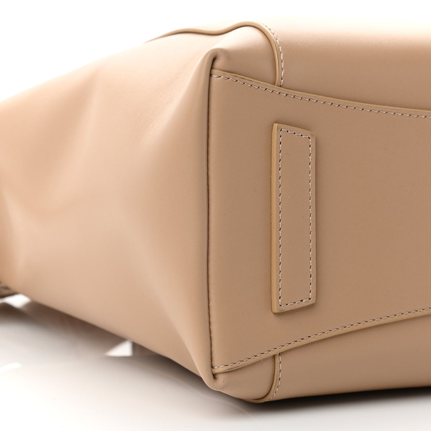Box Calfskin Small Antigona Sport Top Handle Bag Beige Cappuccino