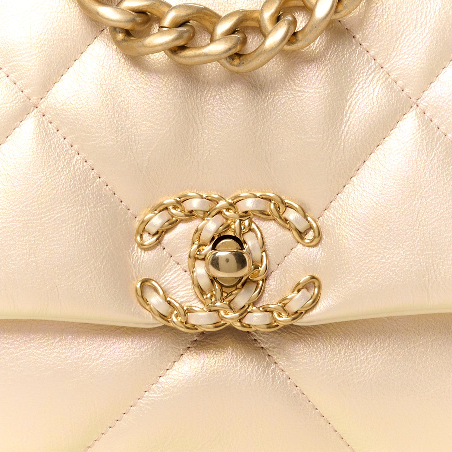Chanel Iridescent Lambskin Quilted Medium Chanel 19 Flap Pink 8 of 11