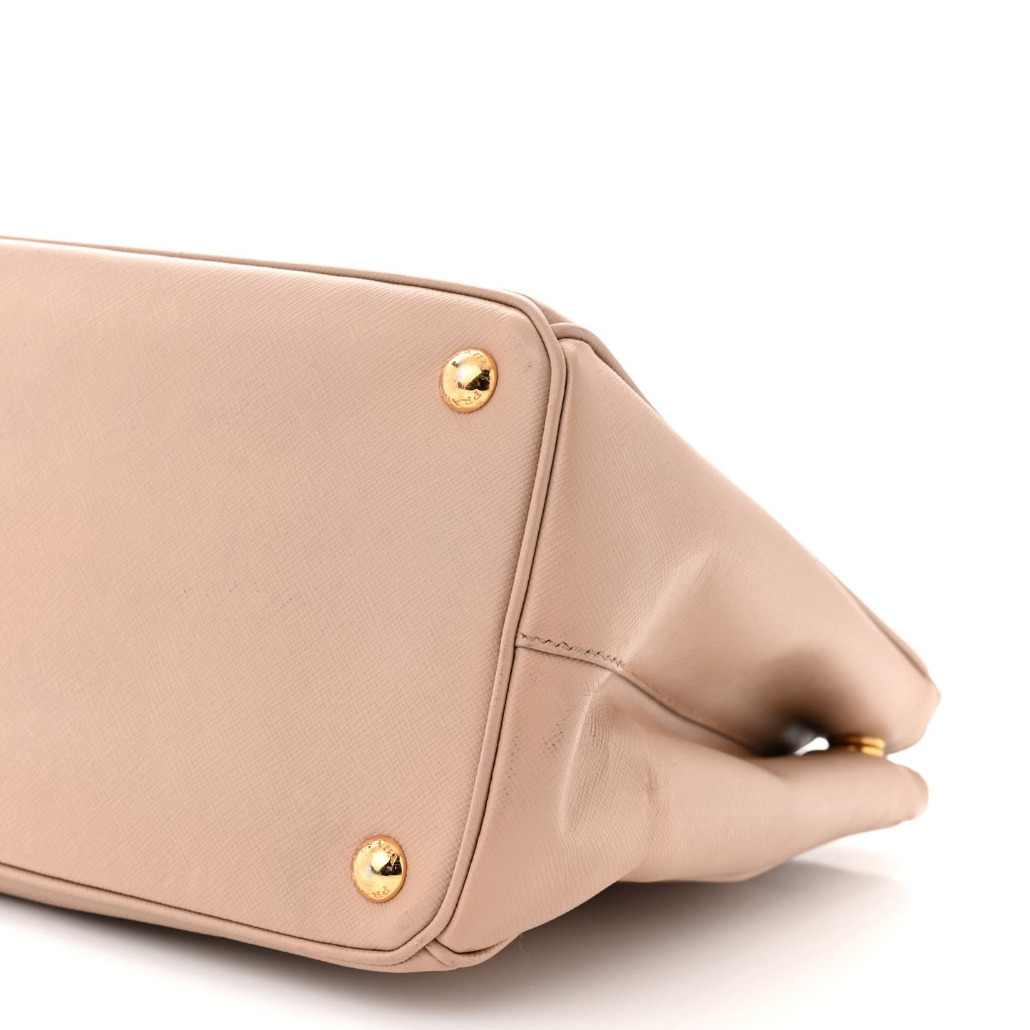 Saffiano Medium Galleria Double Zip Tote Cammeo