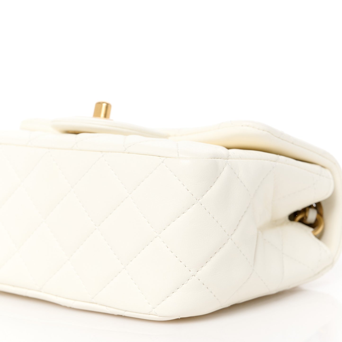 Lambskin Quilted Mini Pearl Crush Flap White