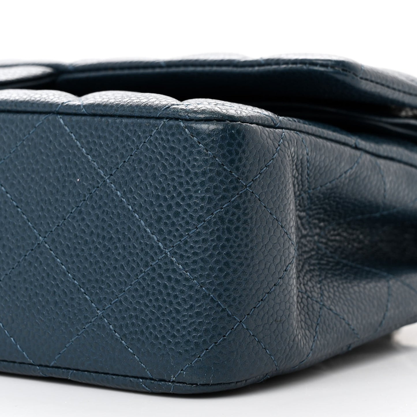 Pearly Caviar Quilted Medium Double Flap Blue