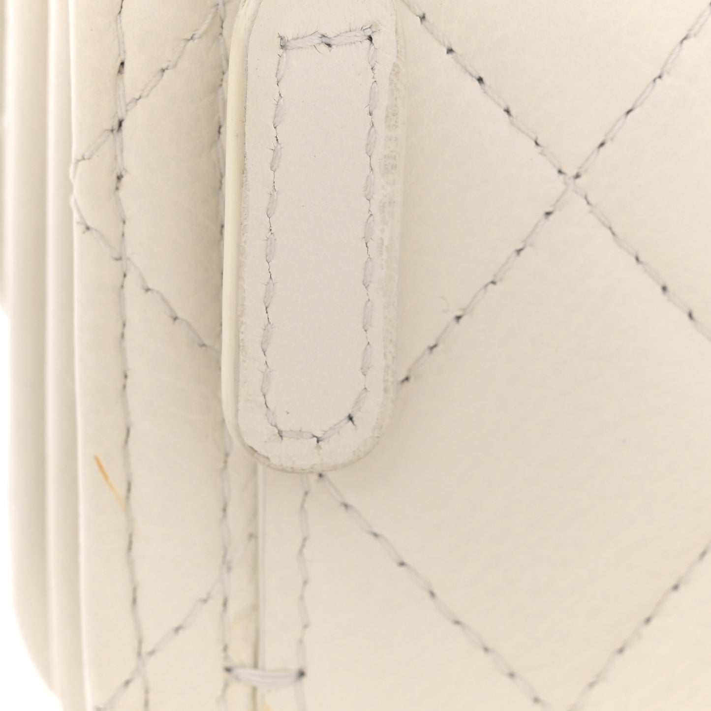 Calfskin Quilted Mini Maxi Pearls Wallet On Chain WOC White