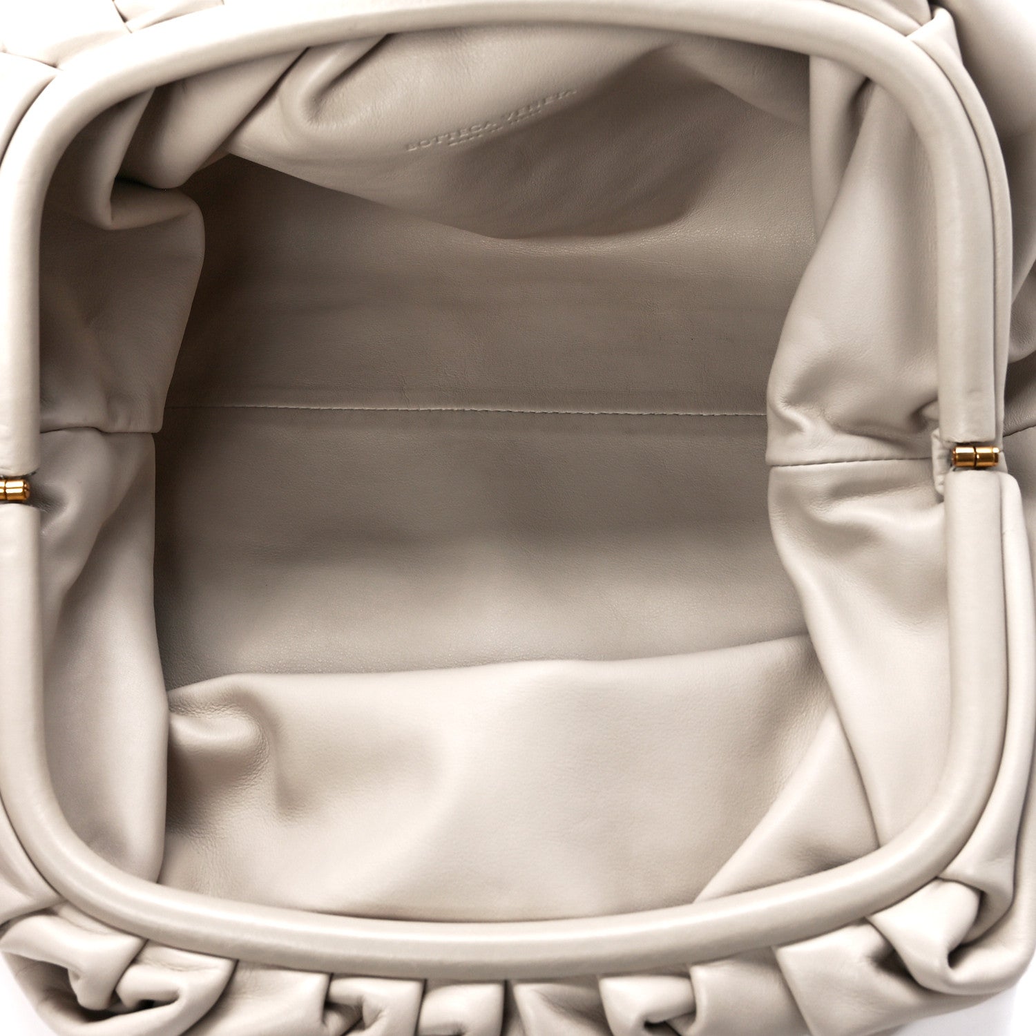 Bottega Veneta Smooth Butter Calf The Pouch Oversized Clutch Plaster 5 of 12