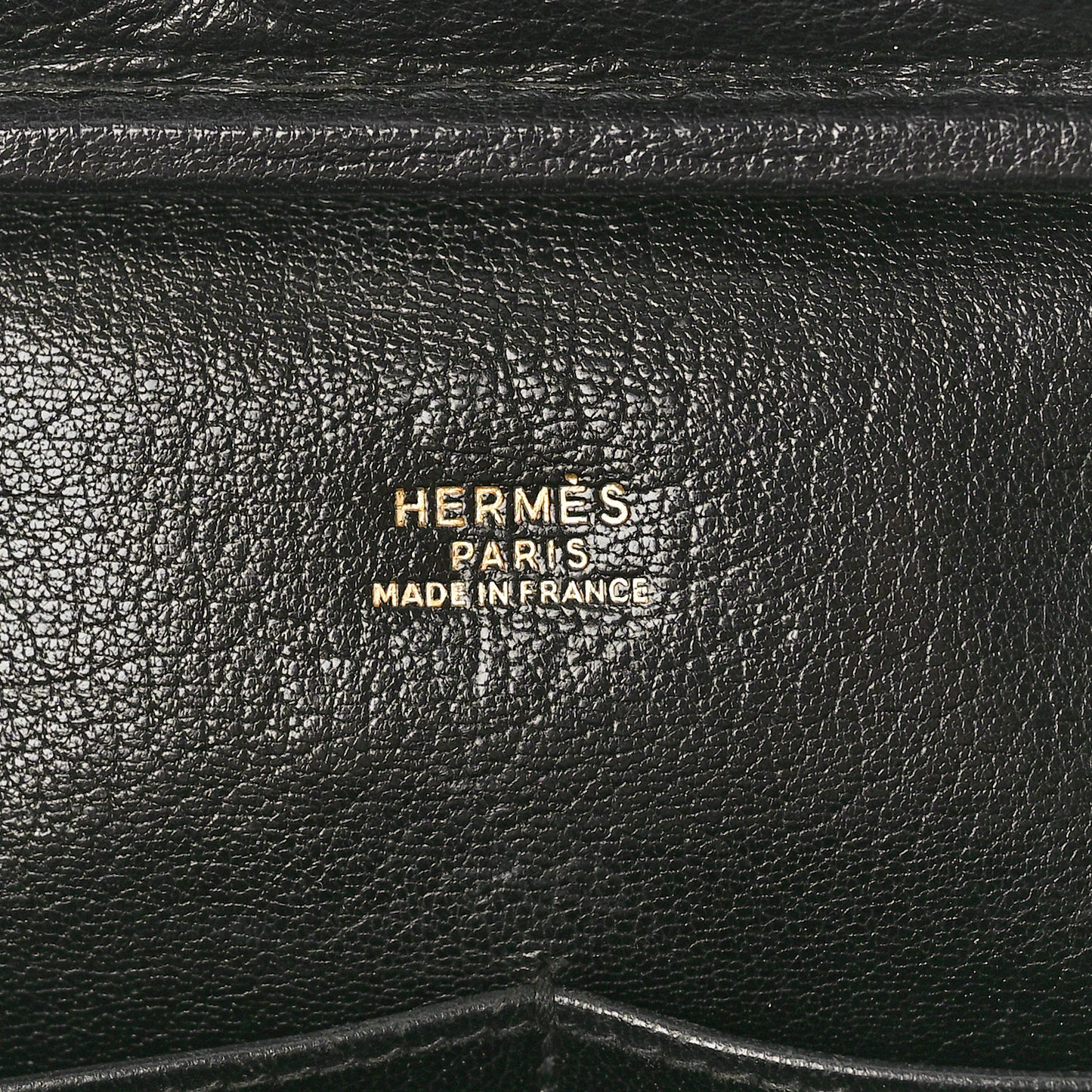 Box Plume 32 Black
