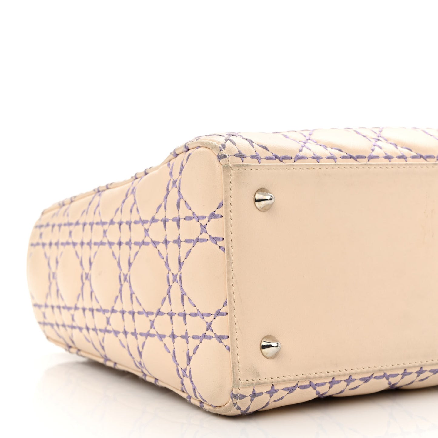 Lambskin Patent Stitched Cannage Medium Lady Dior Beige Purple