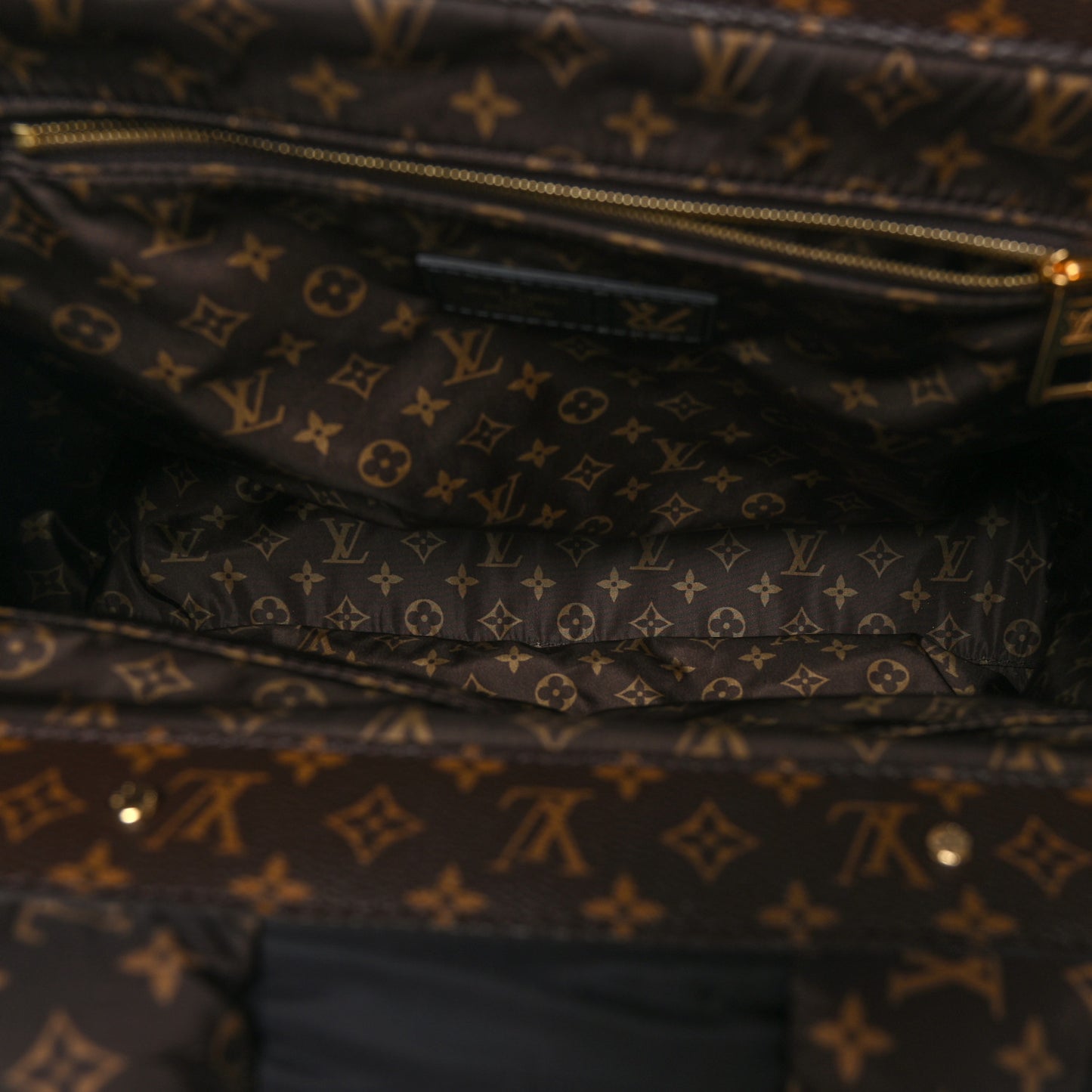 Econyl Monogram Pillow Giant Onthego MM Black