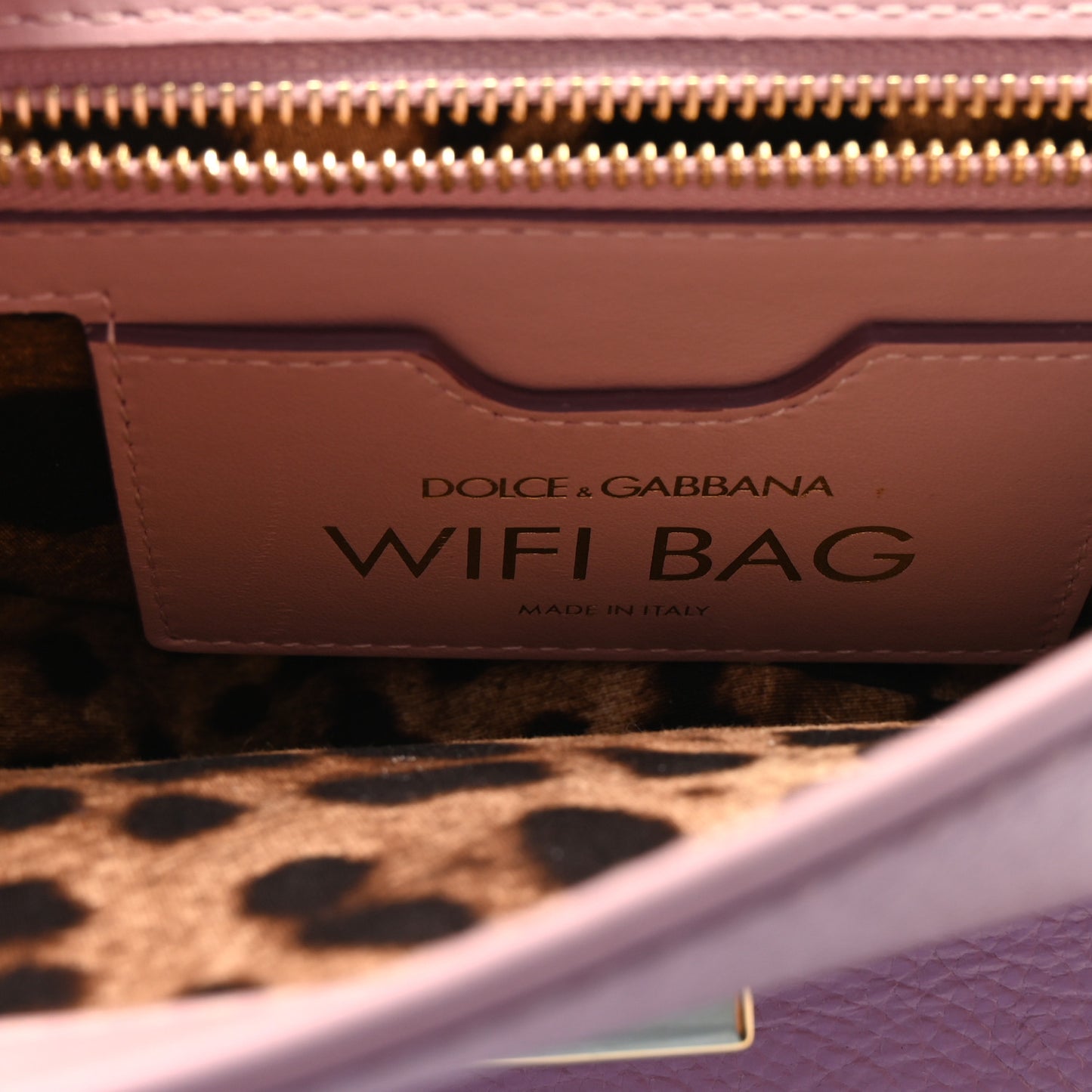 Calfskin Media Wifi Shoulder Bag Pink