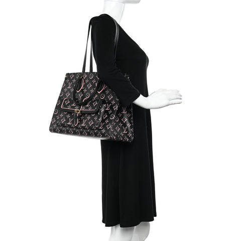 LOUIS VUITTON Monogram Fall for You LV Neo Onthego MM Black