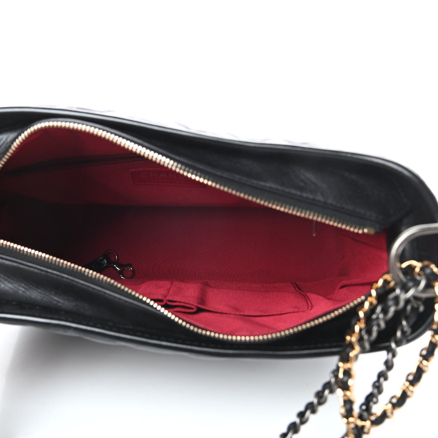 Aged Calfskin Chevron Quilted Medium Gabrielle Hobo Black