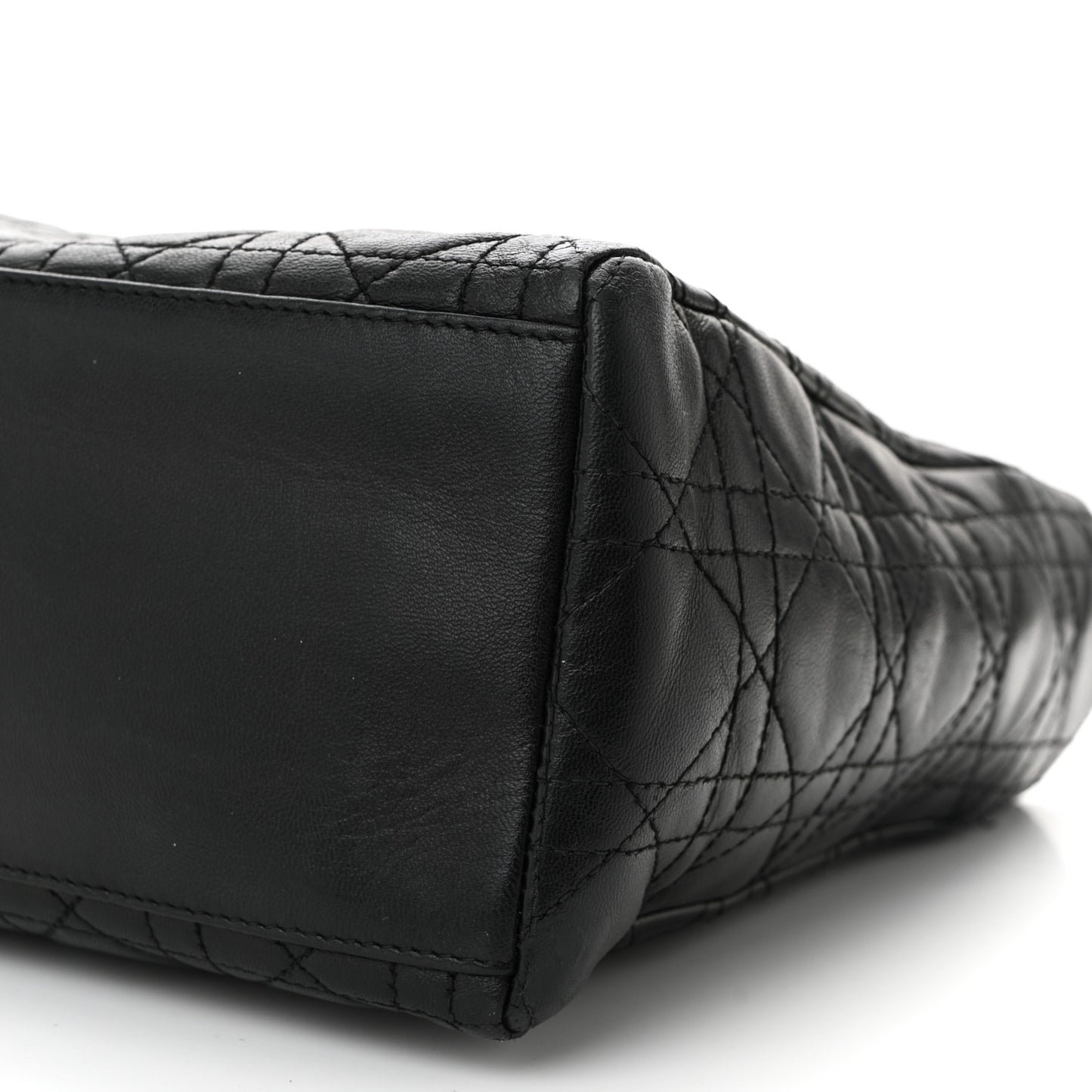 Lambskin Cannage Medium Lady Dior Black