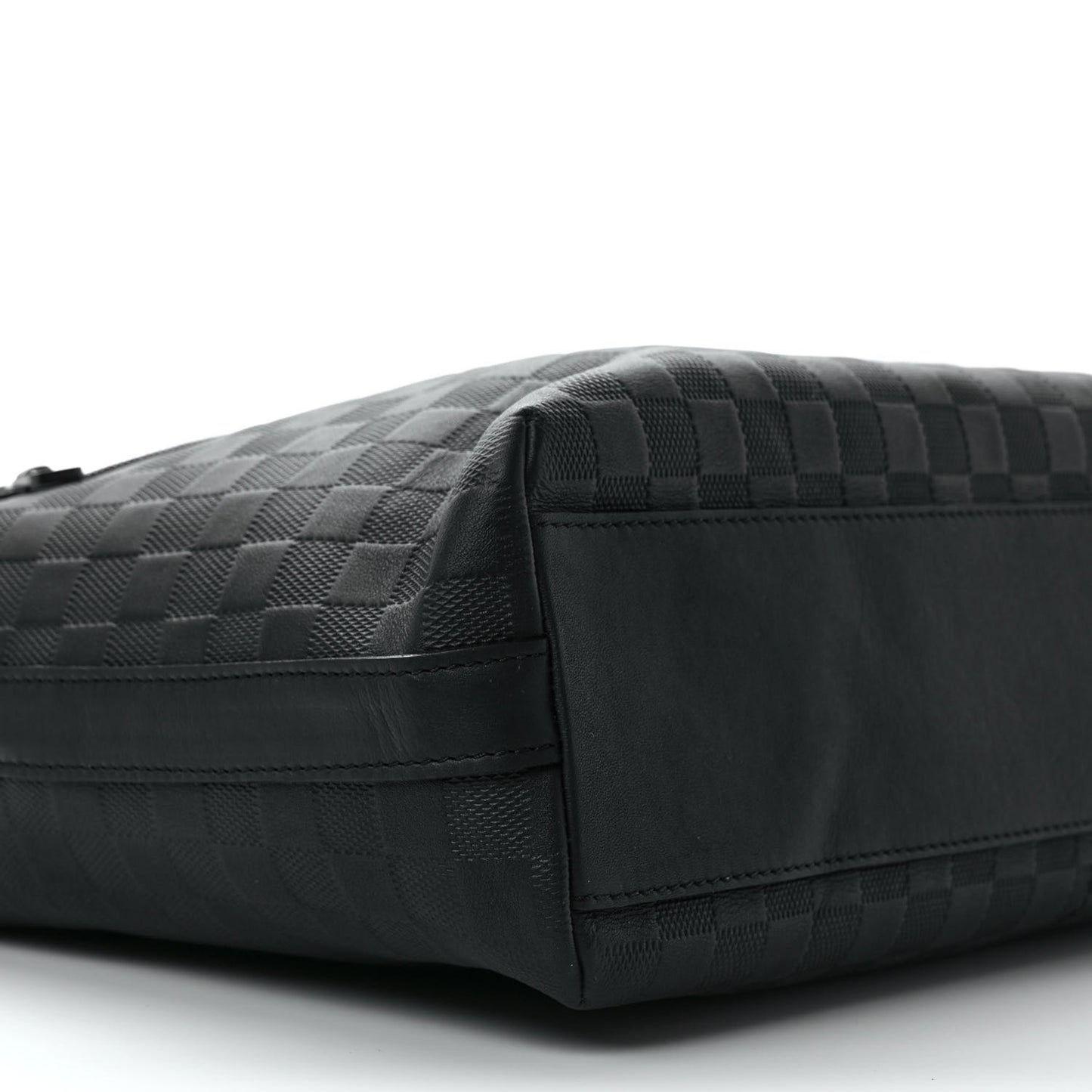Damier Infini Calypso MM Black