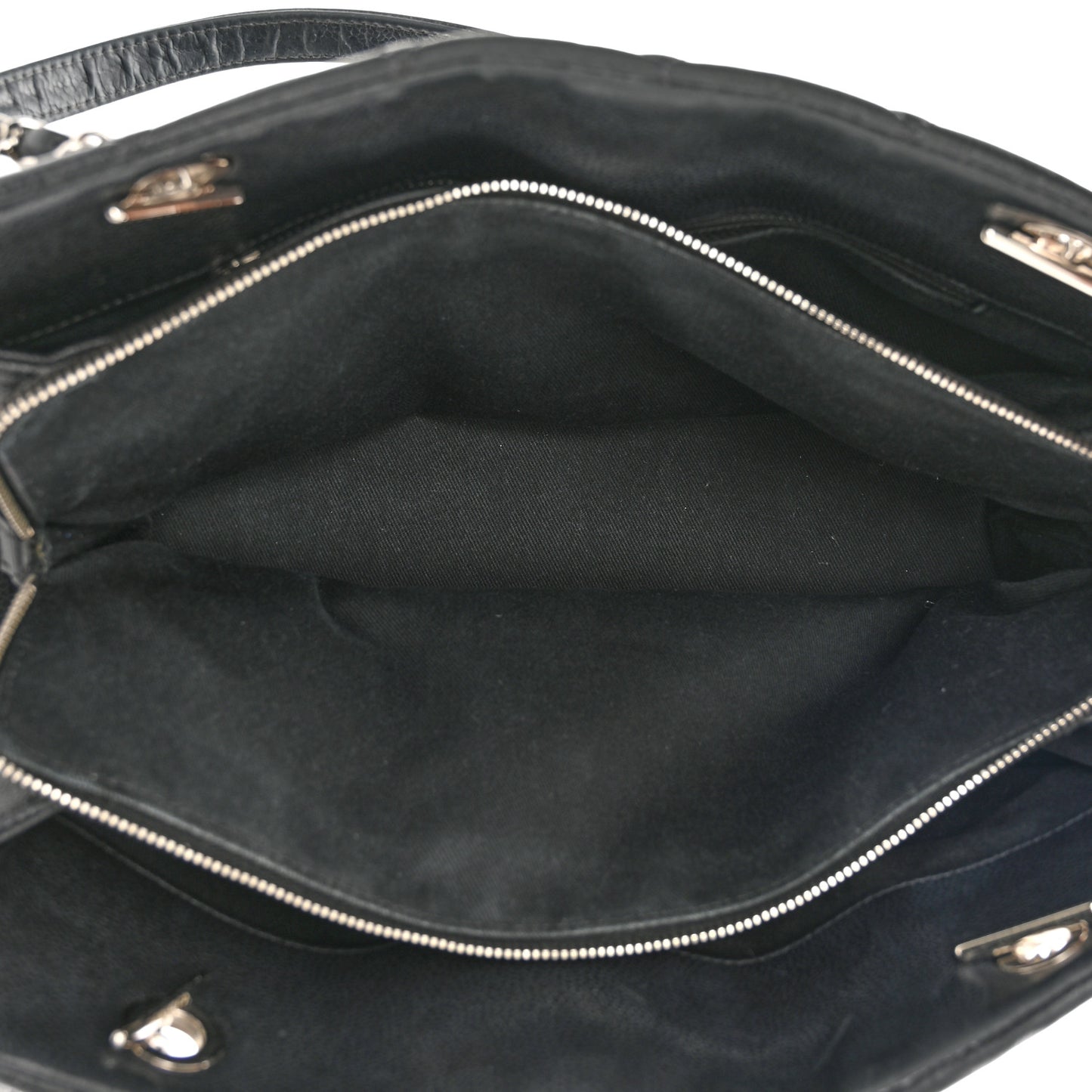 Caviar Quilted CC Timeless Soft Tote Black