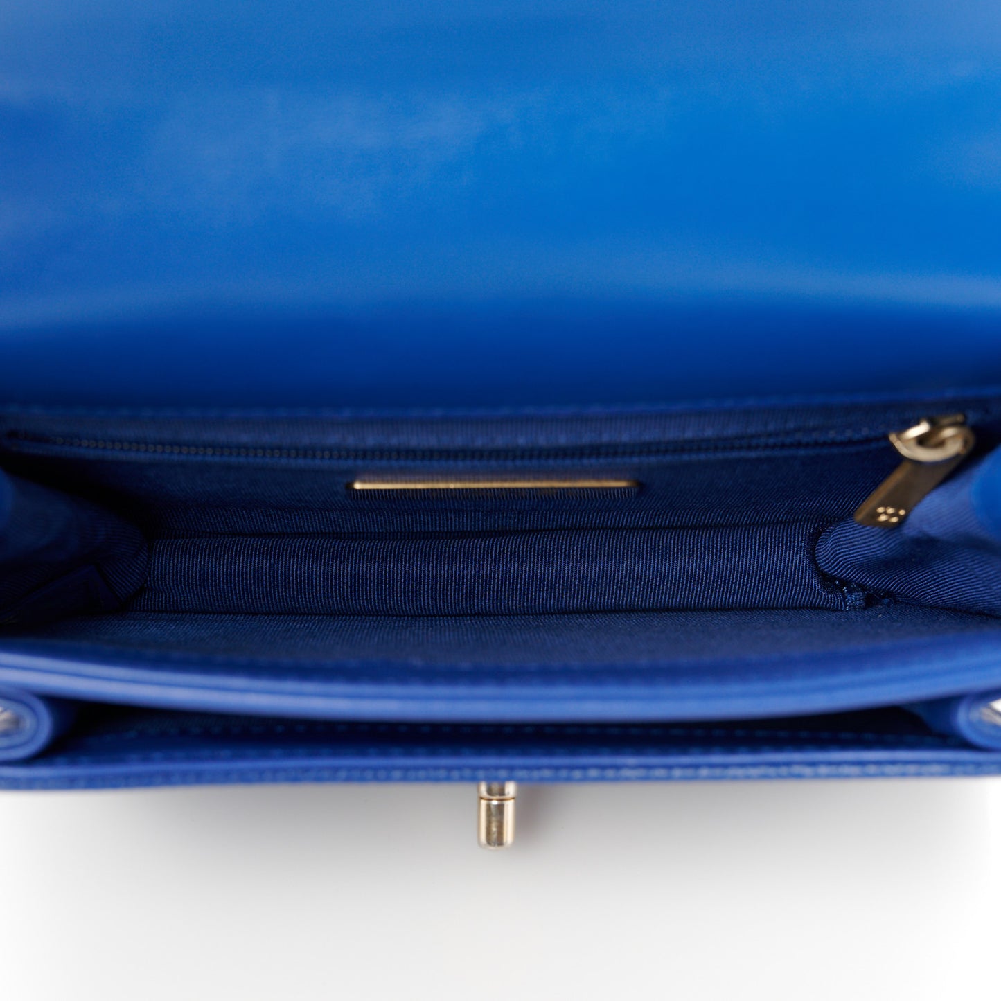 Calfskin Caviar Quilted Mini Chain Handle Flap Blue