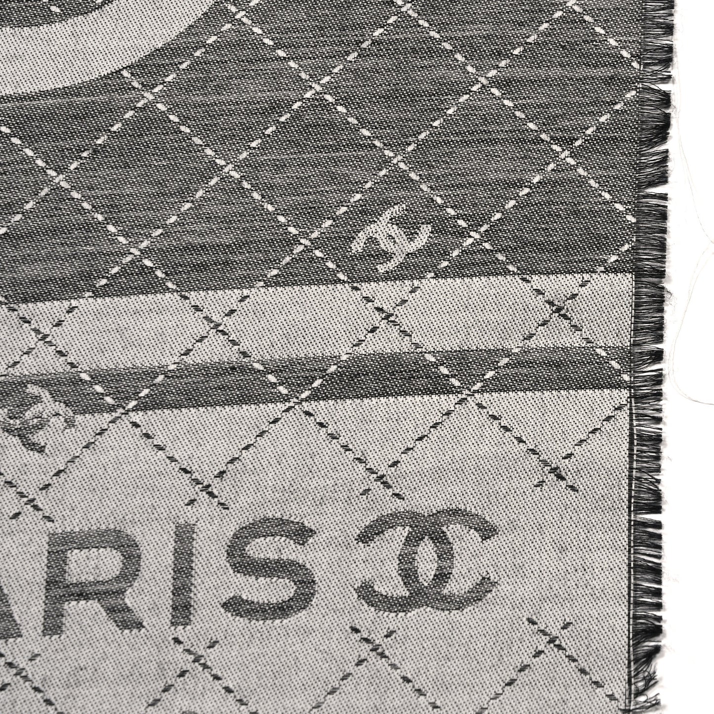 Cashmere Silk Quilted CC Logo Scarf Black