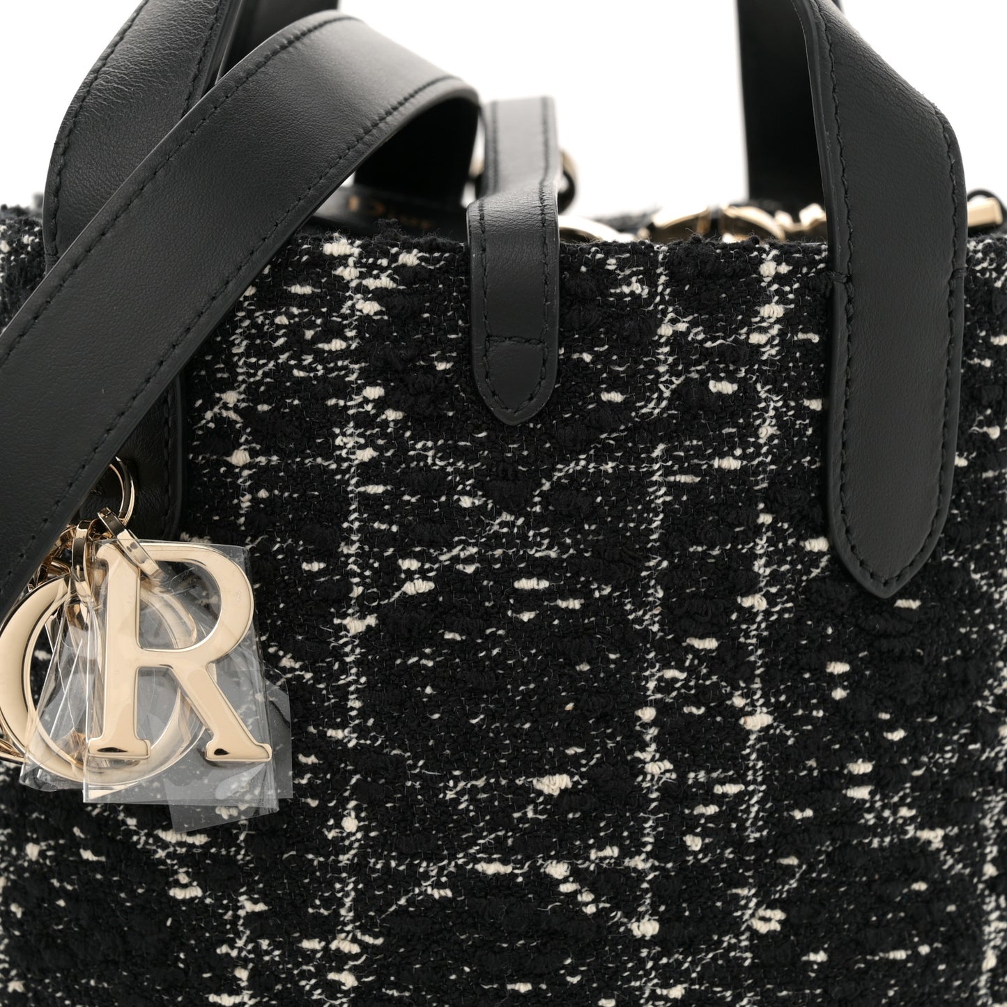 Tweed Cannage Small Vertical Toujours Black