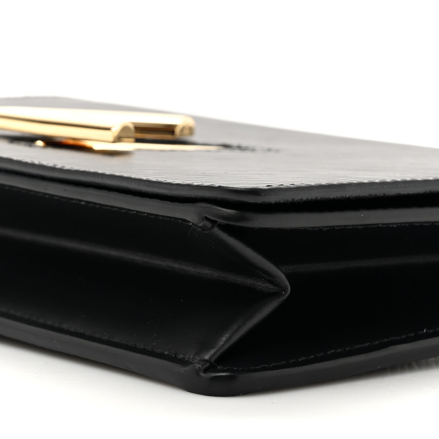 Epi Twist Belt Chain Wallet Black