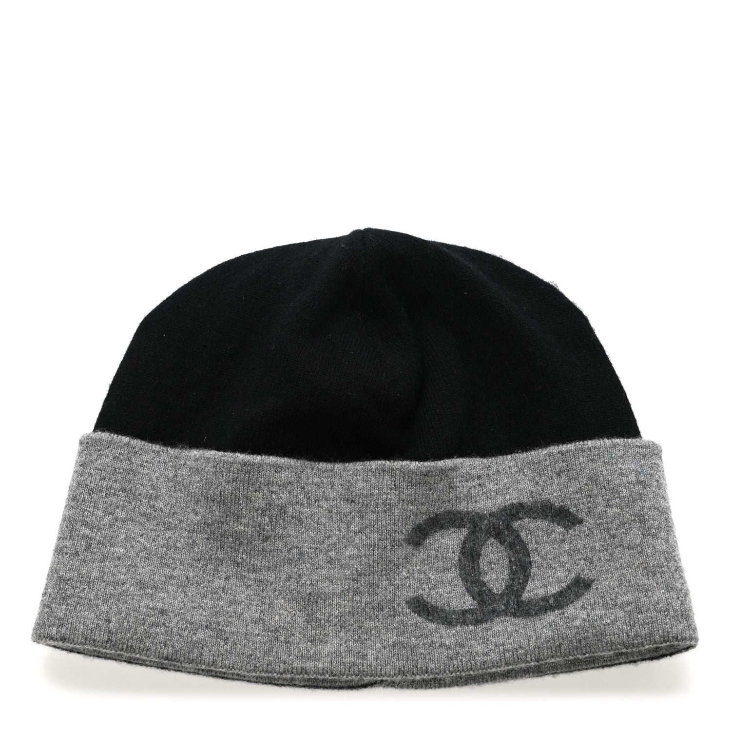 gold　CHANEL カシミヤ混ビーニー ブラック・グレー gold様専用 CHANEL カシミヤ混ビーニー ブラック・グレー - メルカリ
