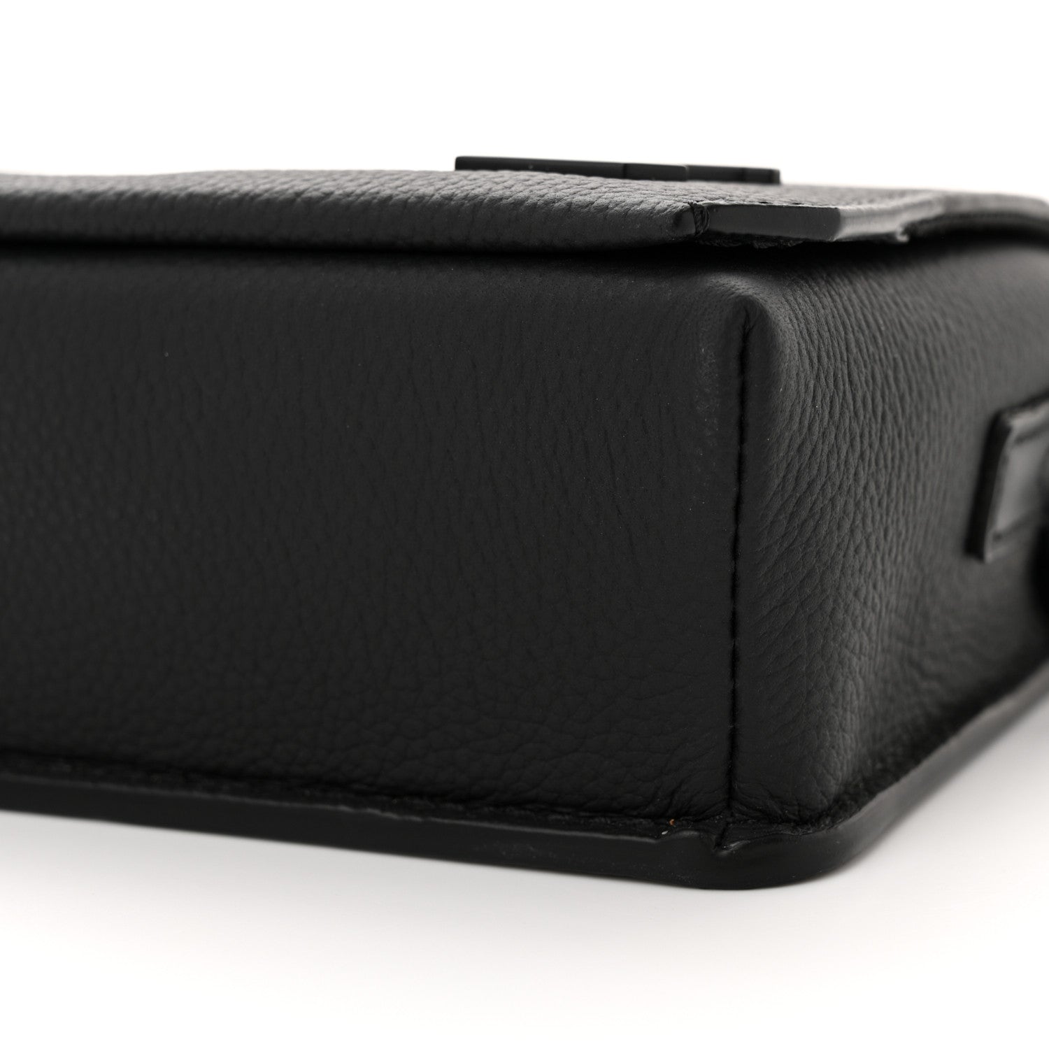 Louis Vuitton Cowhide Fastline Wearable Wallet Black 9 of 10