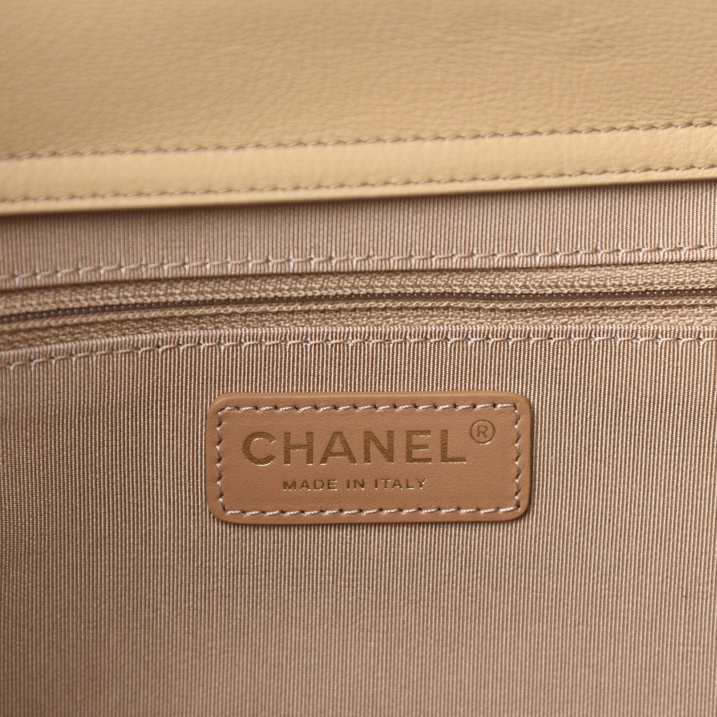 Bullskin Stitched Medium Shopping Bag Beige