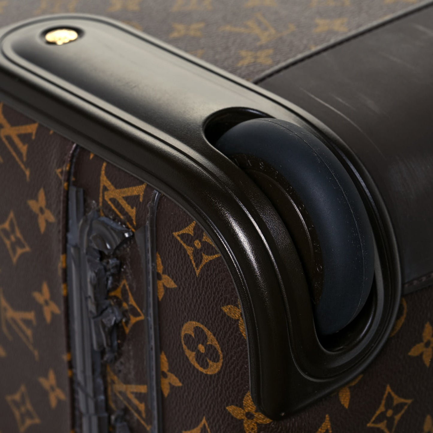Monogram Pegase 65