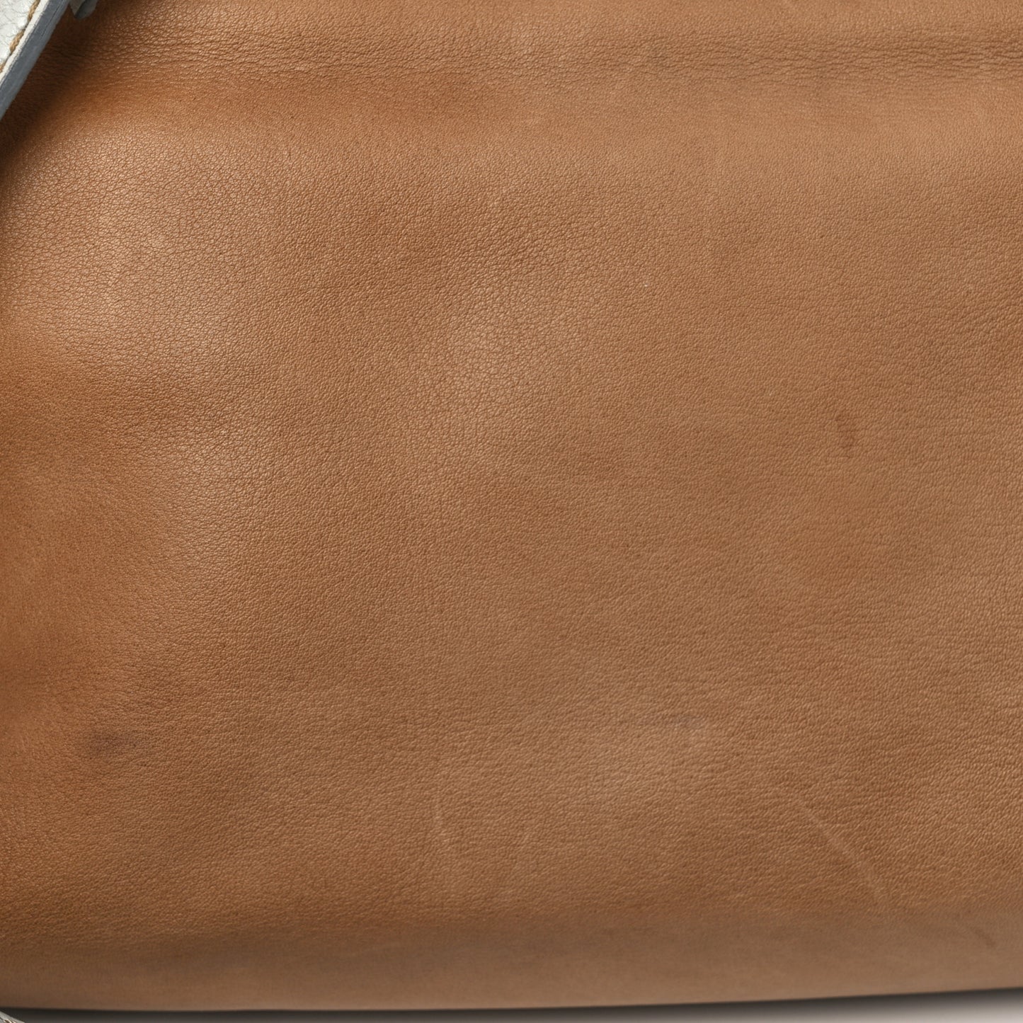 Vitello Saddle Cuoio Romano Selleria Medium Peekaboo Iconic Satchel Fango Acqua