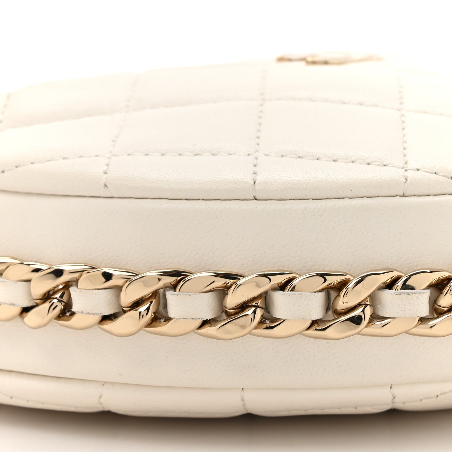 Lambskin Quilted Chain Around Pouch Hobo White