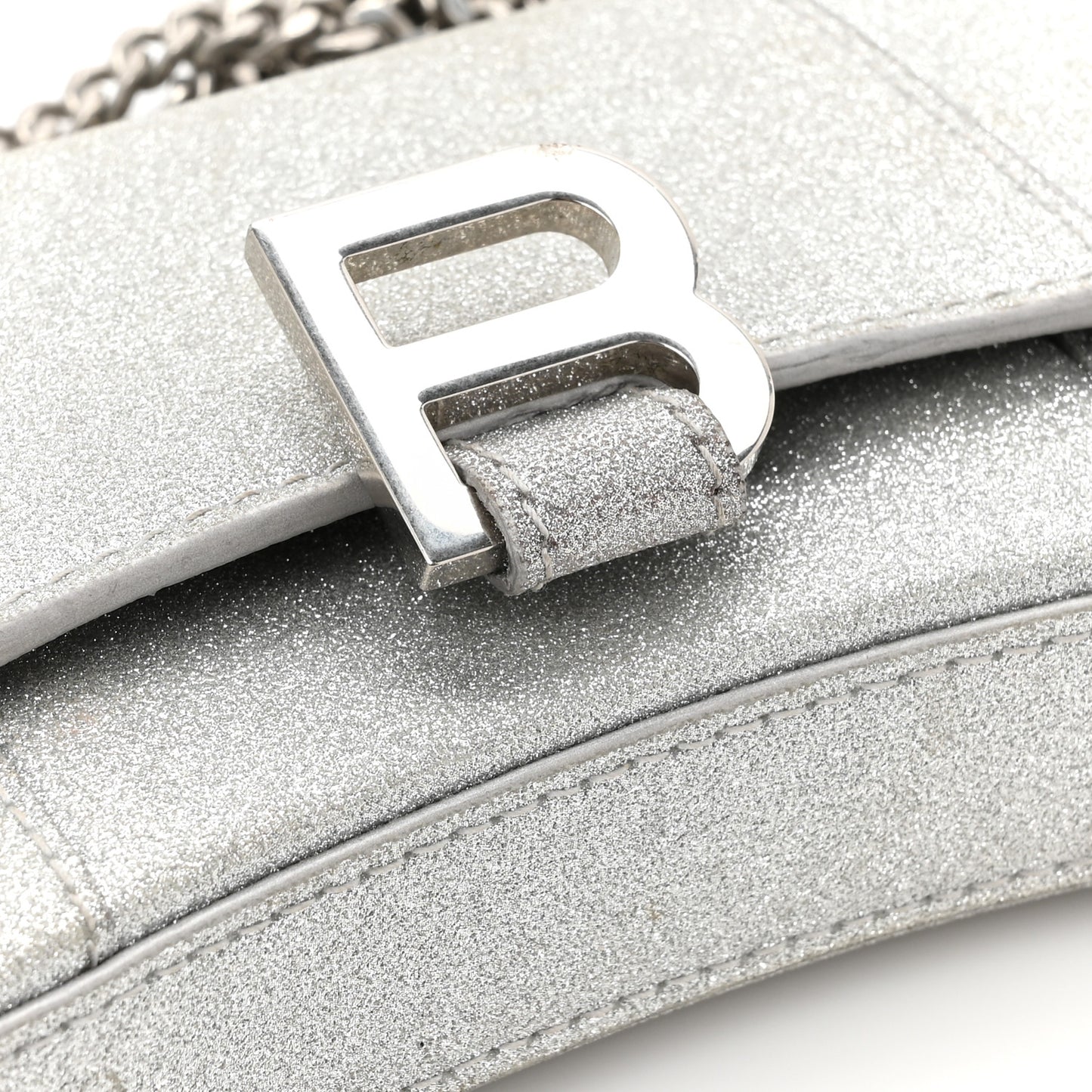 Sparkling Fabric XS Hourglass Wallet On Chain Silver
