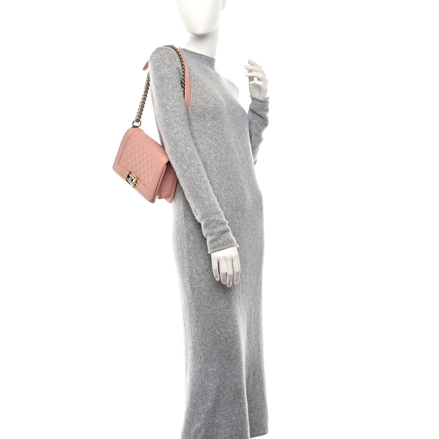 Caviar Quilted Medium Boy Flap Light Pink