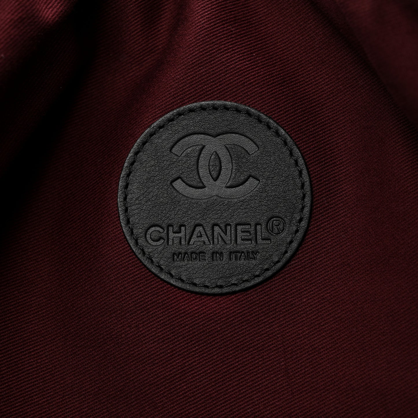 Coated Canvas Quilted Large Garment Travel Bag Black