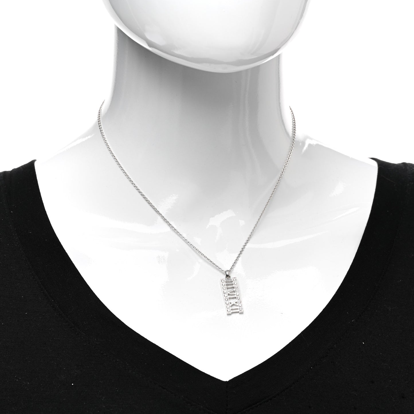 18K White Gold Diamond Atlas Bar Pendant Necklace