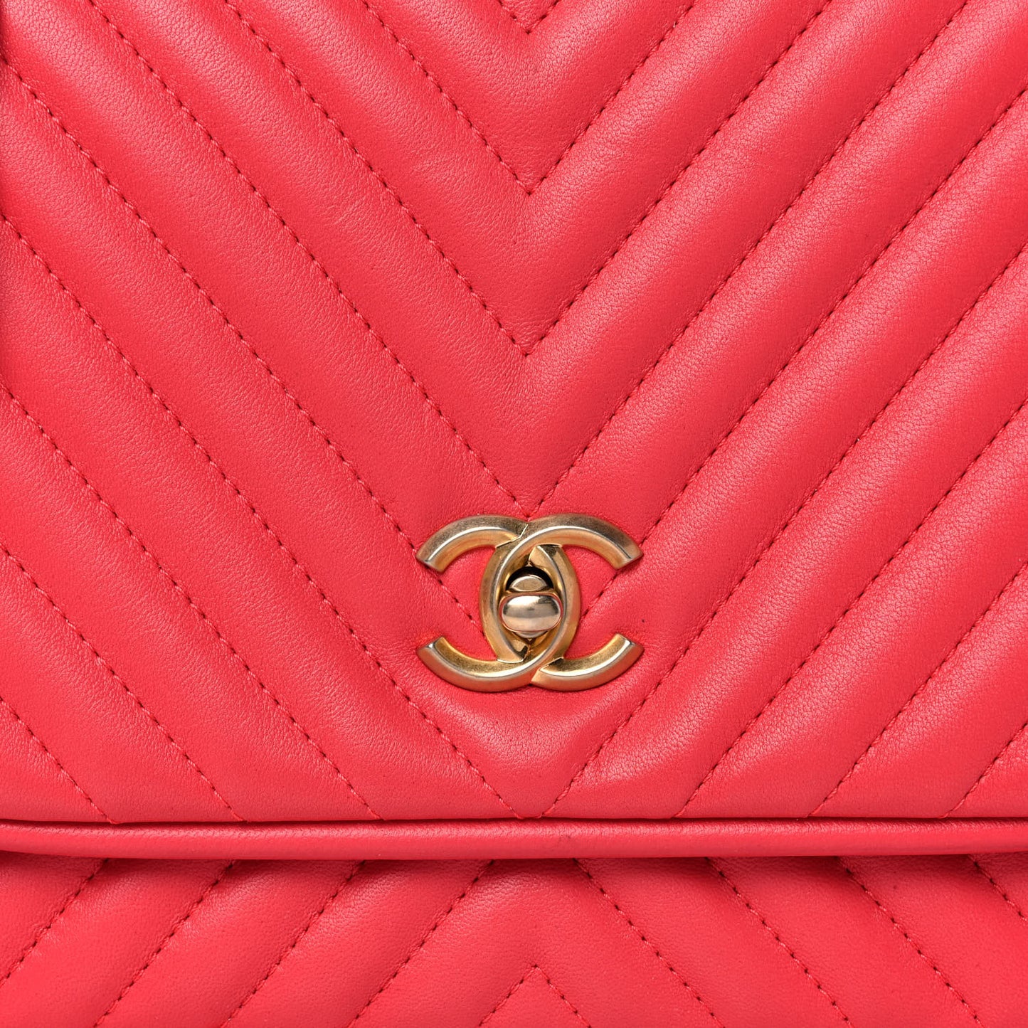 Lambskin Reverse Chevron Quilted Round Top Handle Flap Red