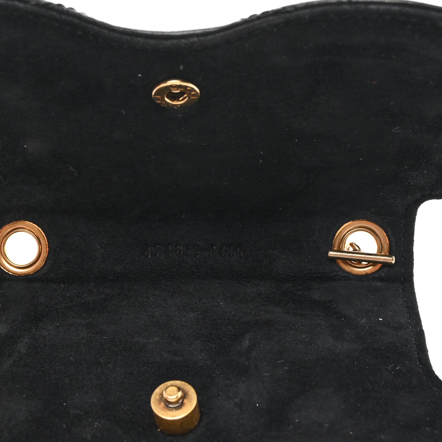 Calfskin Matelasse Animal Studs GG Marmont Chain Sunglasses Case Black