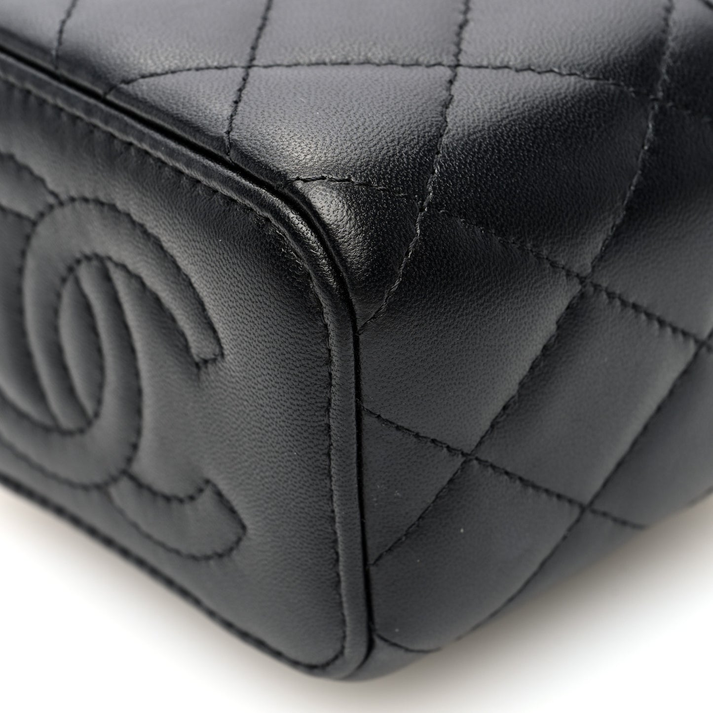 Lambskin Quilted Mini Vanity Case With Chain Black
