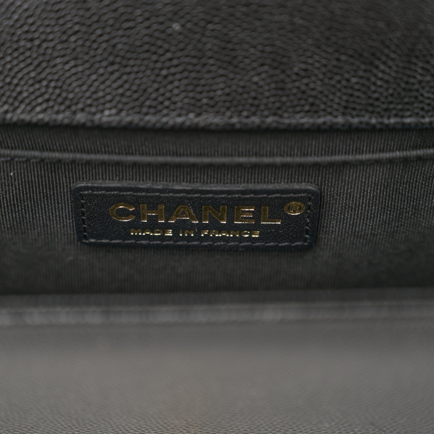 Caviar Quilted Medium Boy Flap Black