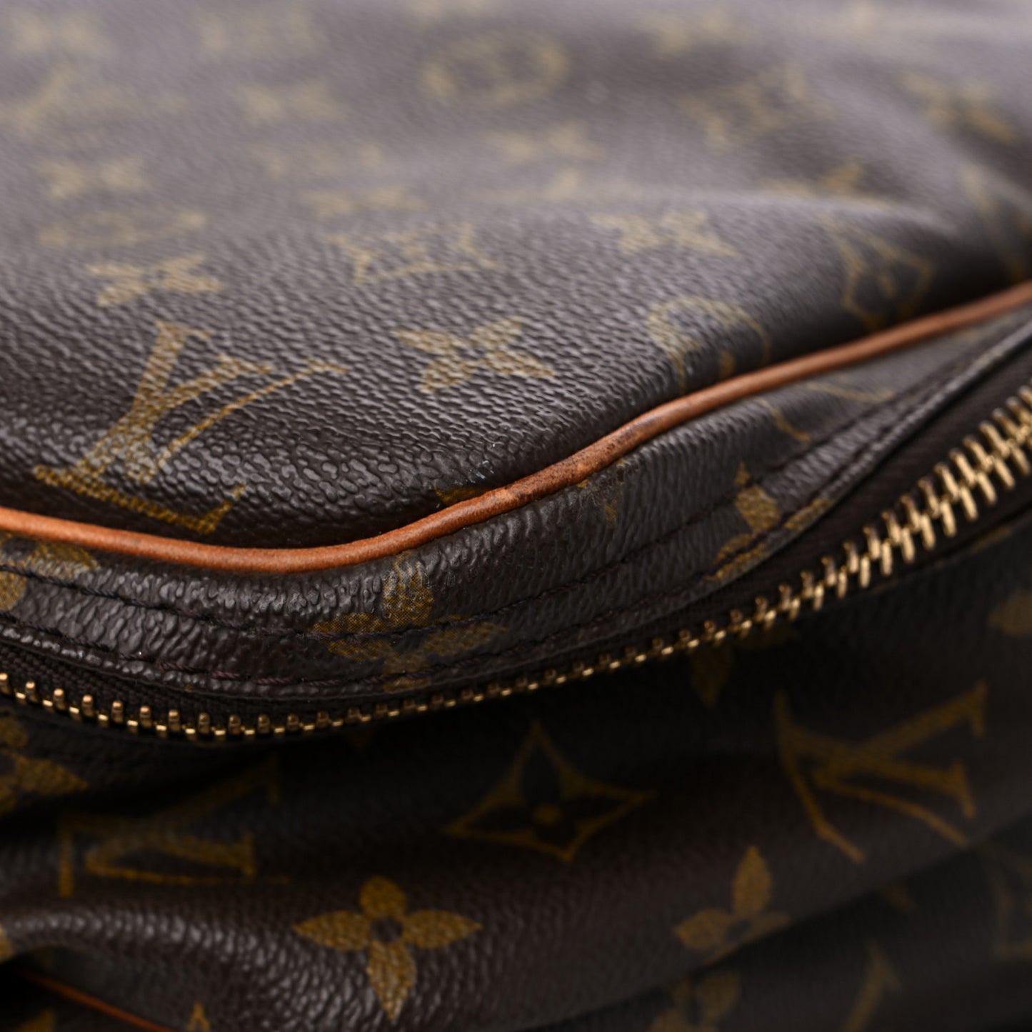 Monogram Alize 1 Compartment