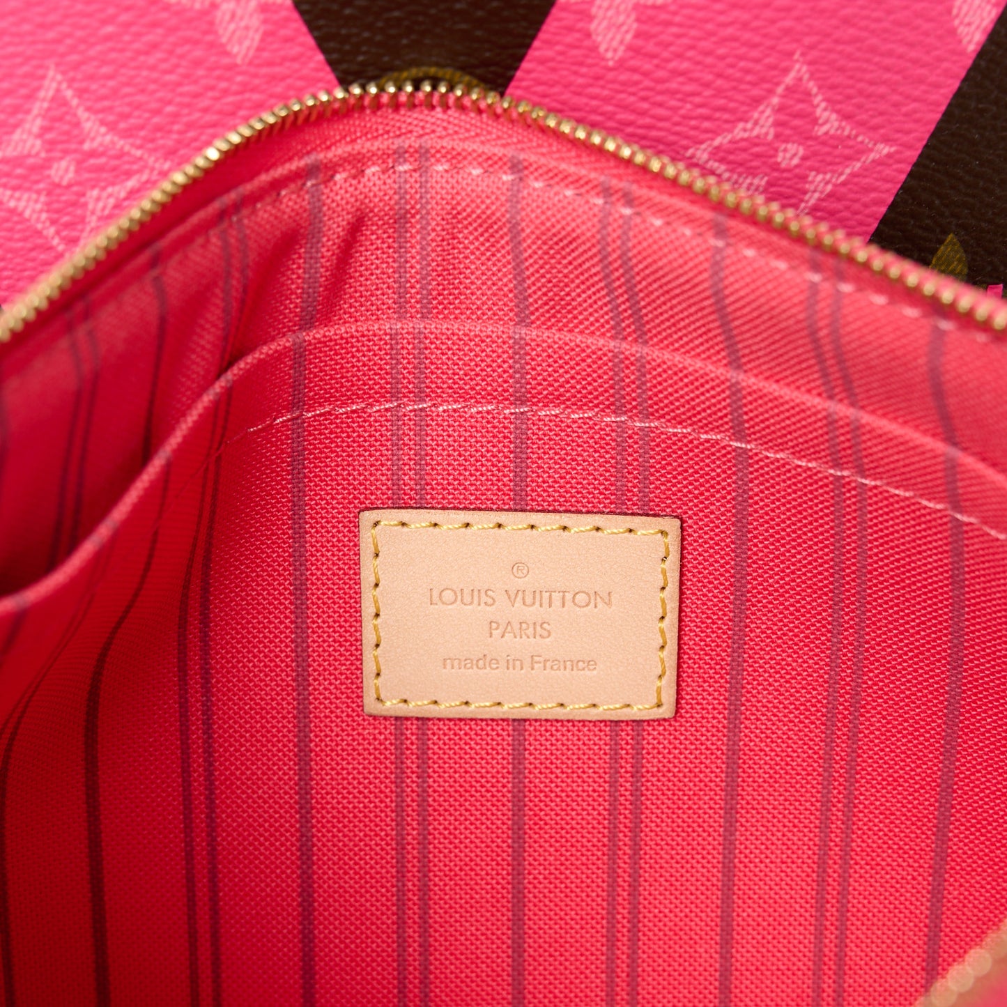 Monogram V Neverfull MM Grenade