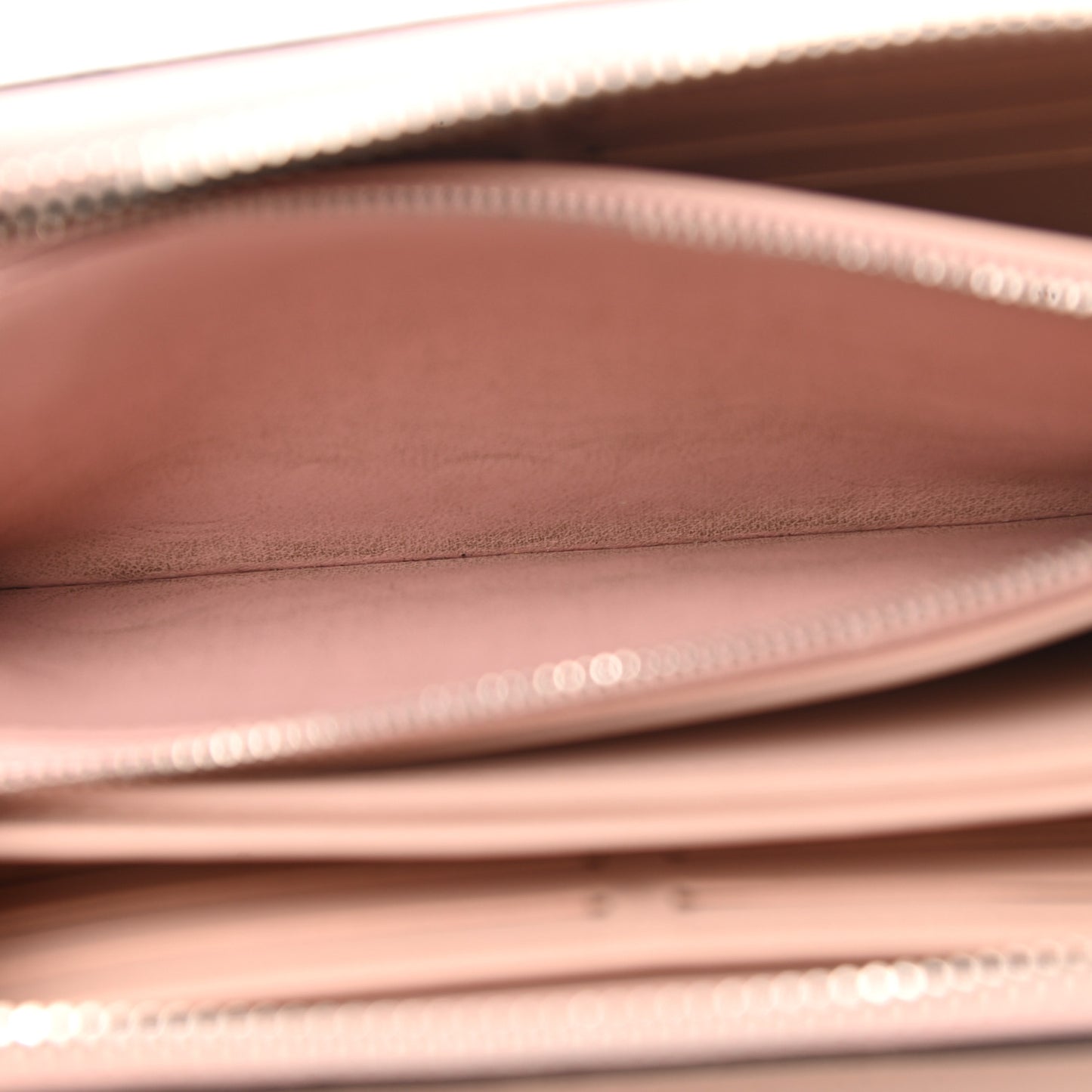 Mahina Zippy Wallet Magnolia