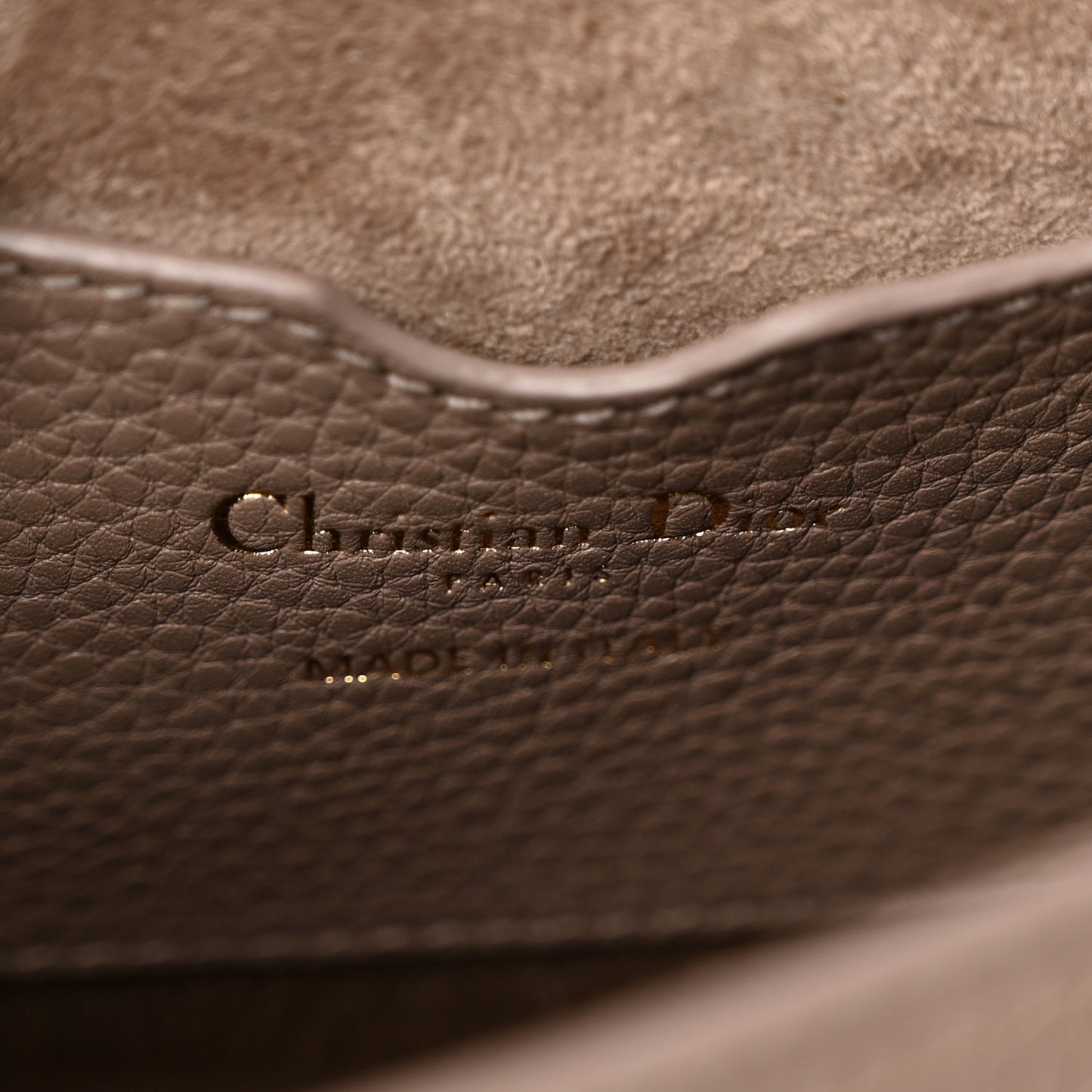 Grained Calfskin Medium Bobby Flap Taupe