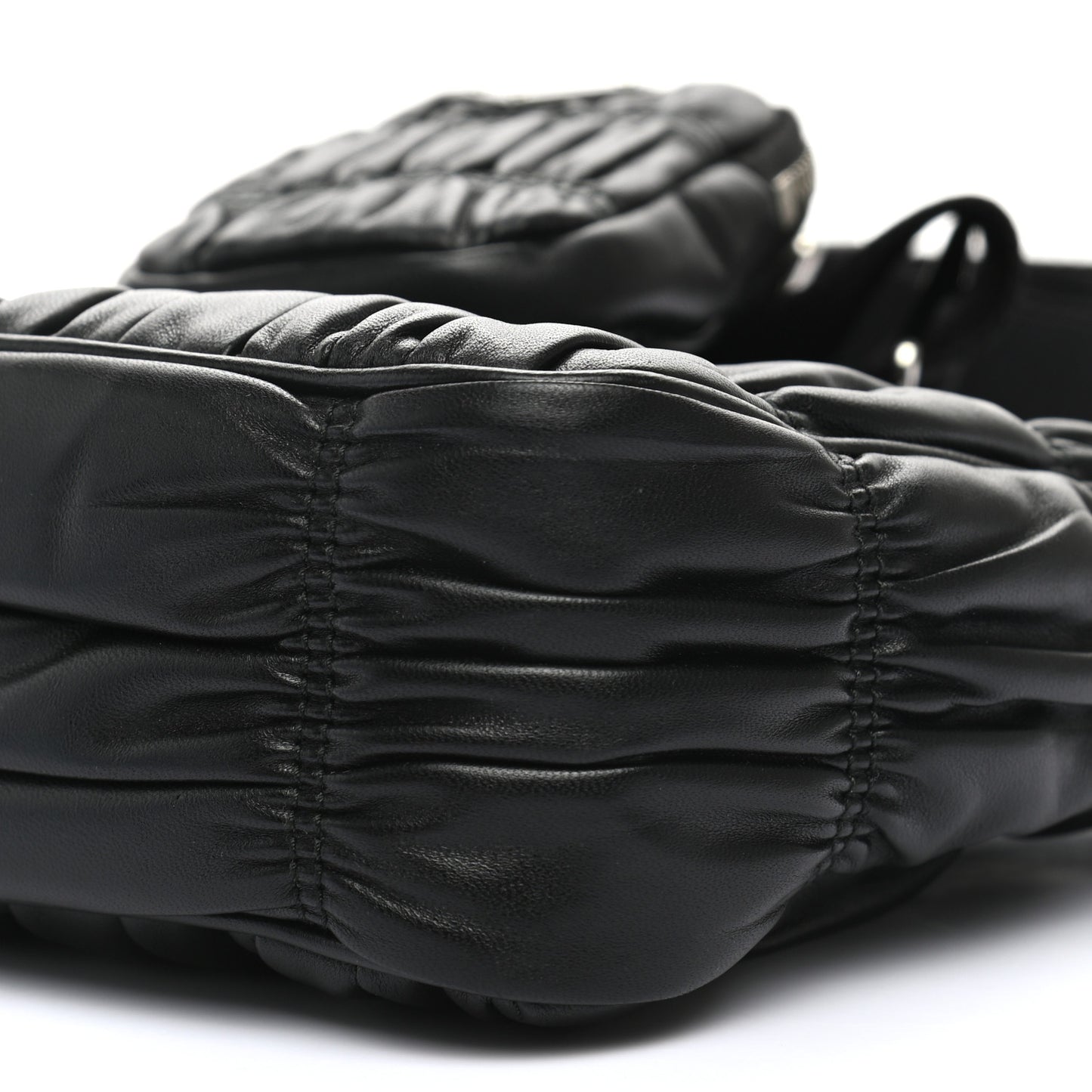 Nappa Gaufre Re-Edition 2005 Shoulder Bag Black