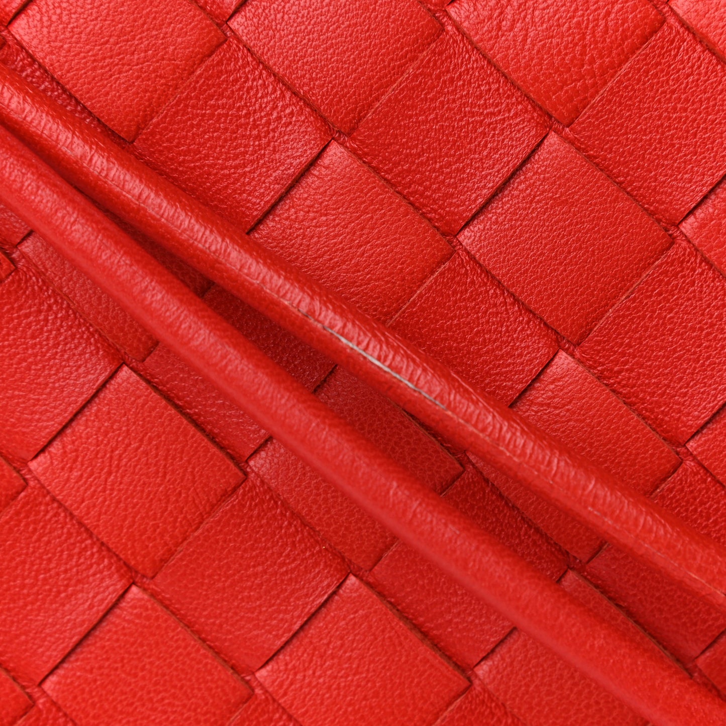 Nappa Intrecciato Small Knot Flap Crossbody Nail Polish