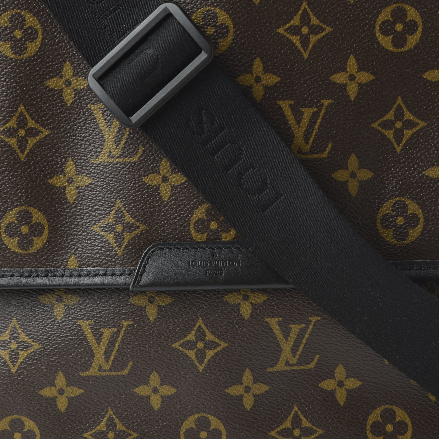 Monogram Macassar Bass MM