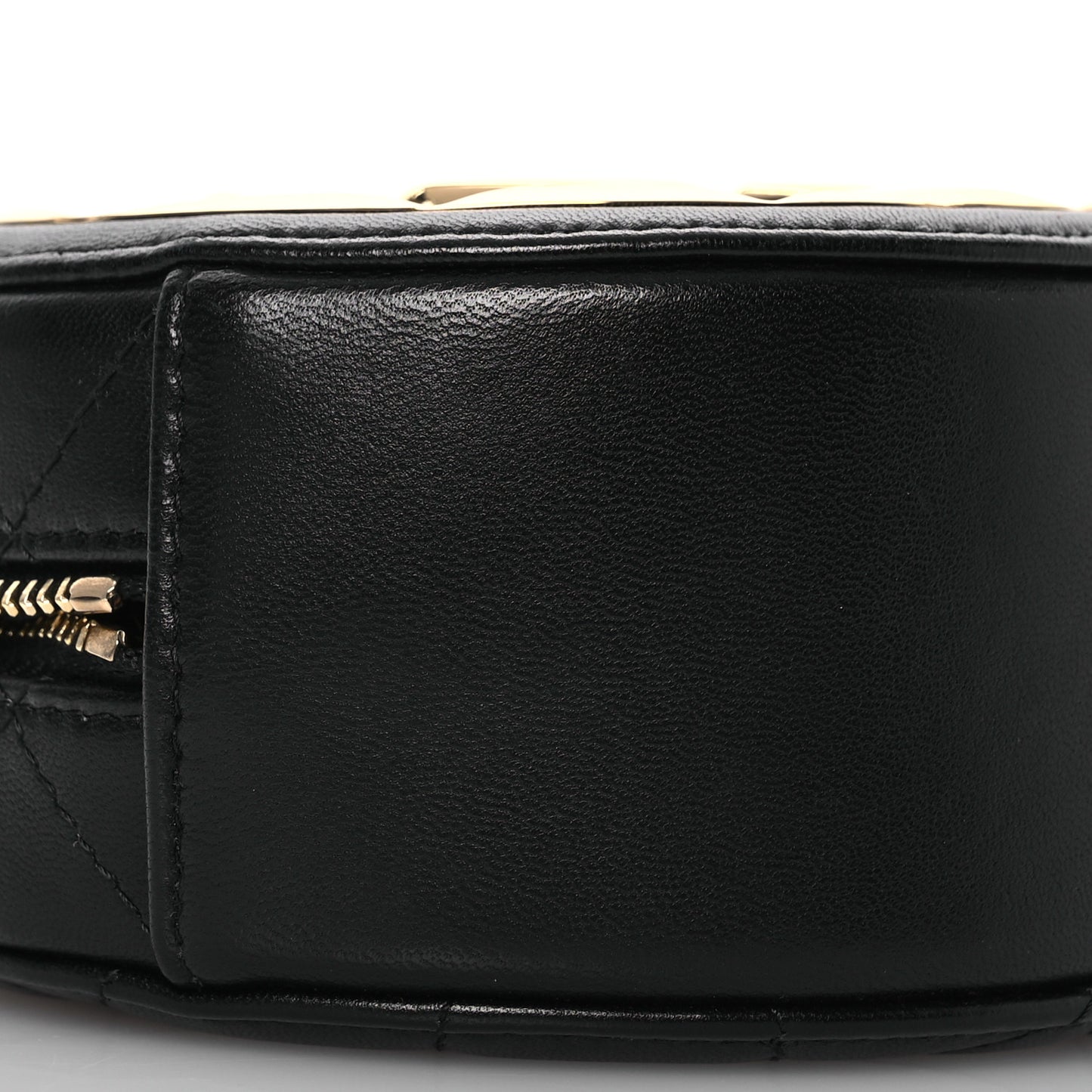 Lambskin Quilted Golden Plate Round Clutch With Chain Black