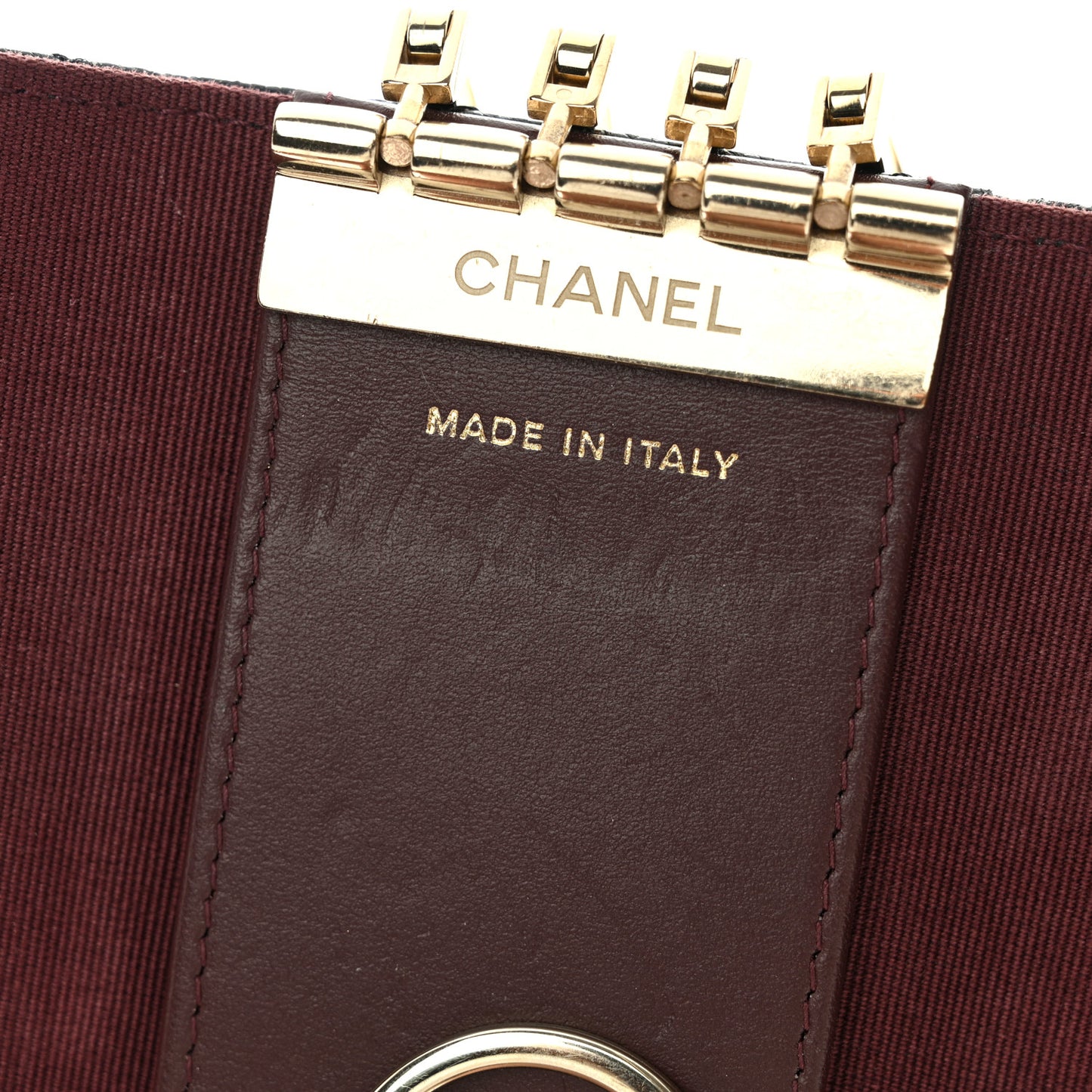 Caviar Quilted Classic 4 Key Holder Wallet Black