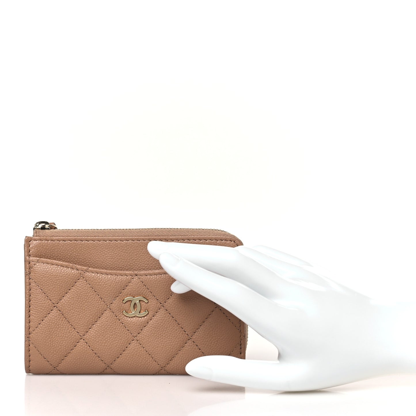 Caviar Quilted CC Zip Around Card Holder Beige