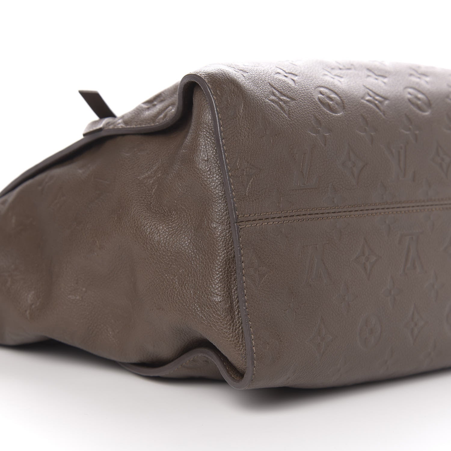 Louis Vuitton Empreinte Lumineuse PM Ombre 8 of 10
