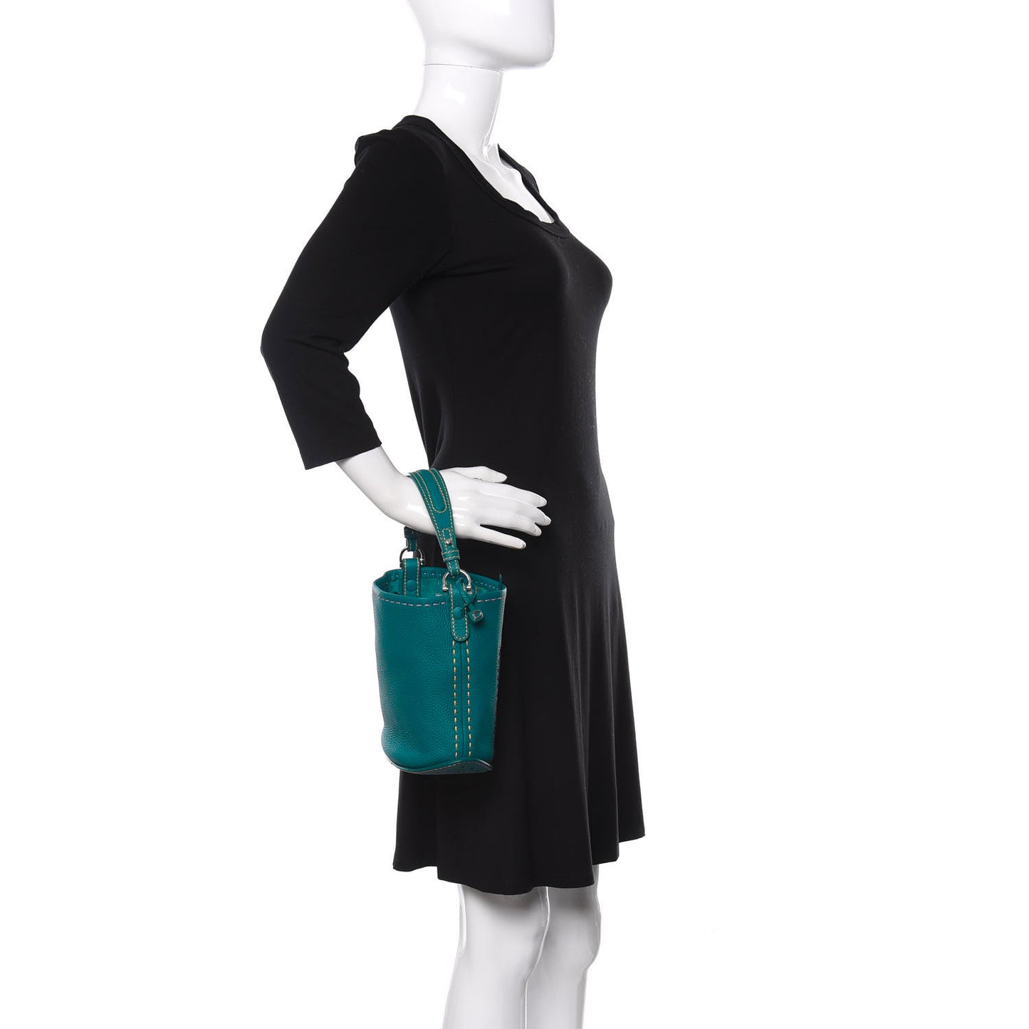 Taurillon Mini Pin Bucket Peacock